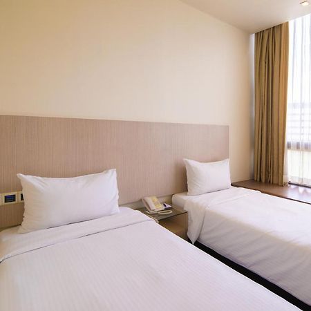 Aqueen Hotel Lavender シンガポール エクステリア 写真