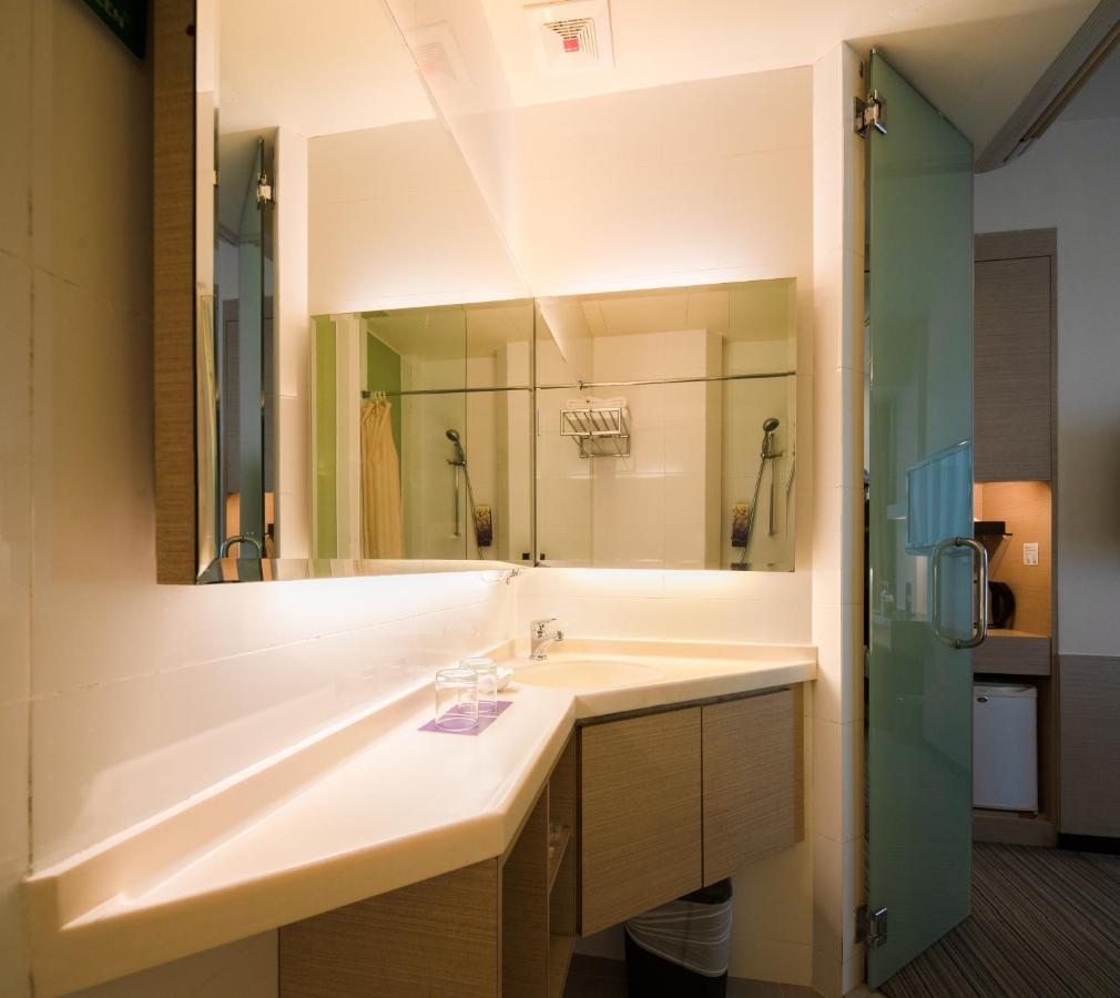 Aqueen Hotel Lavender シンガポール エクステリア 写真
